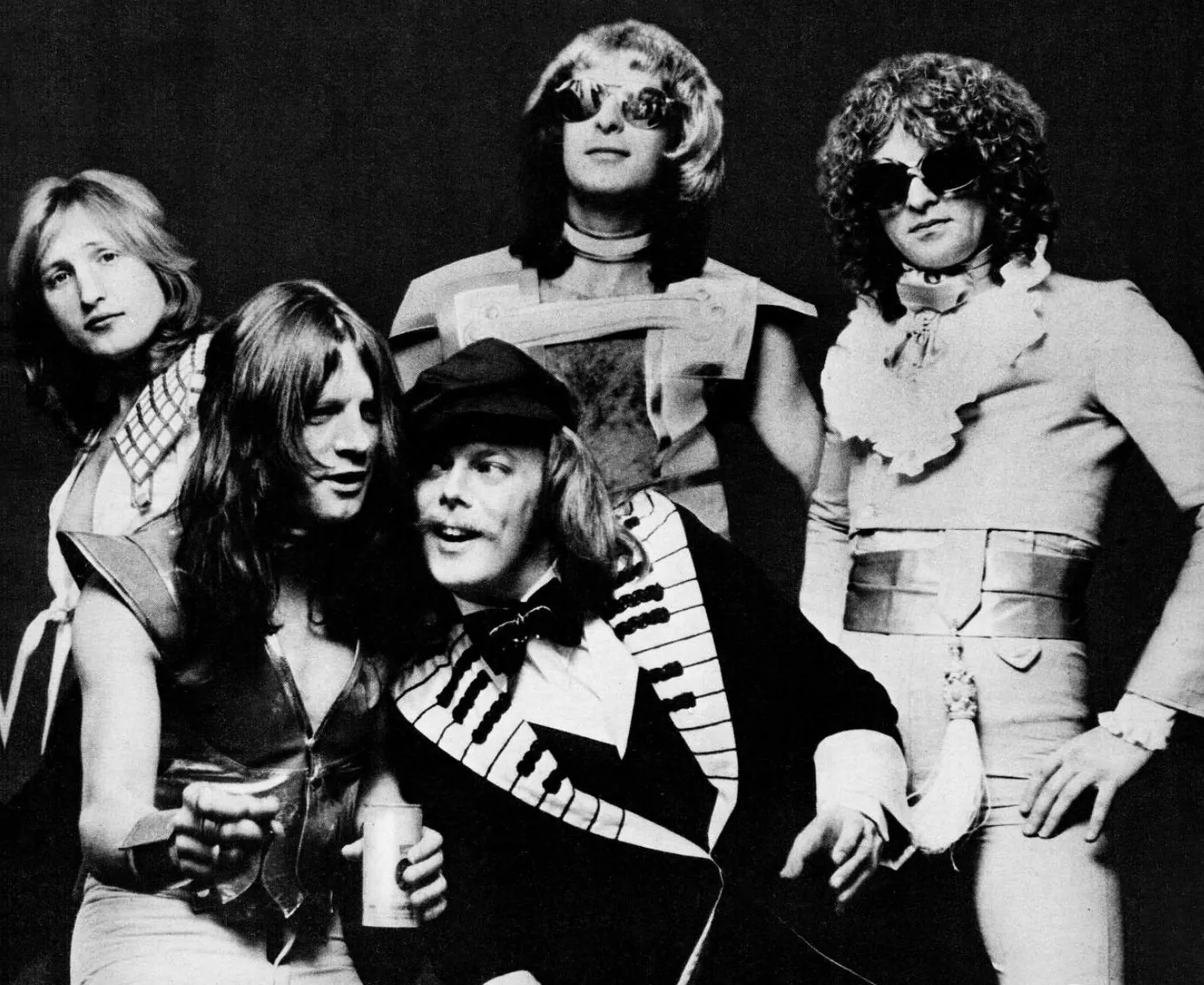 Mott the Hoople band photograph