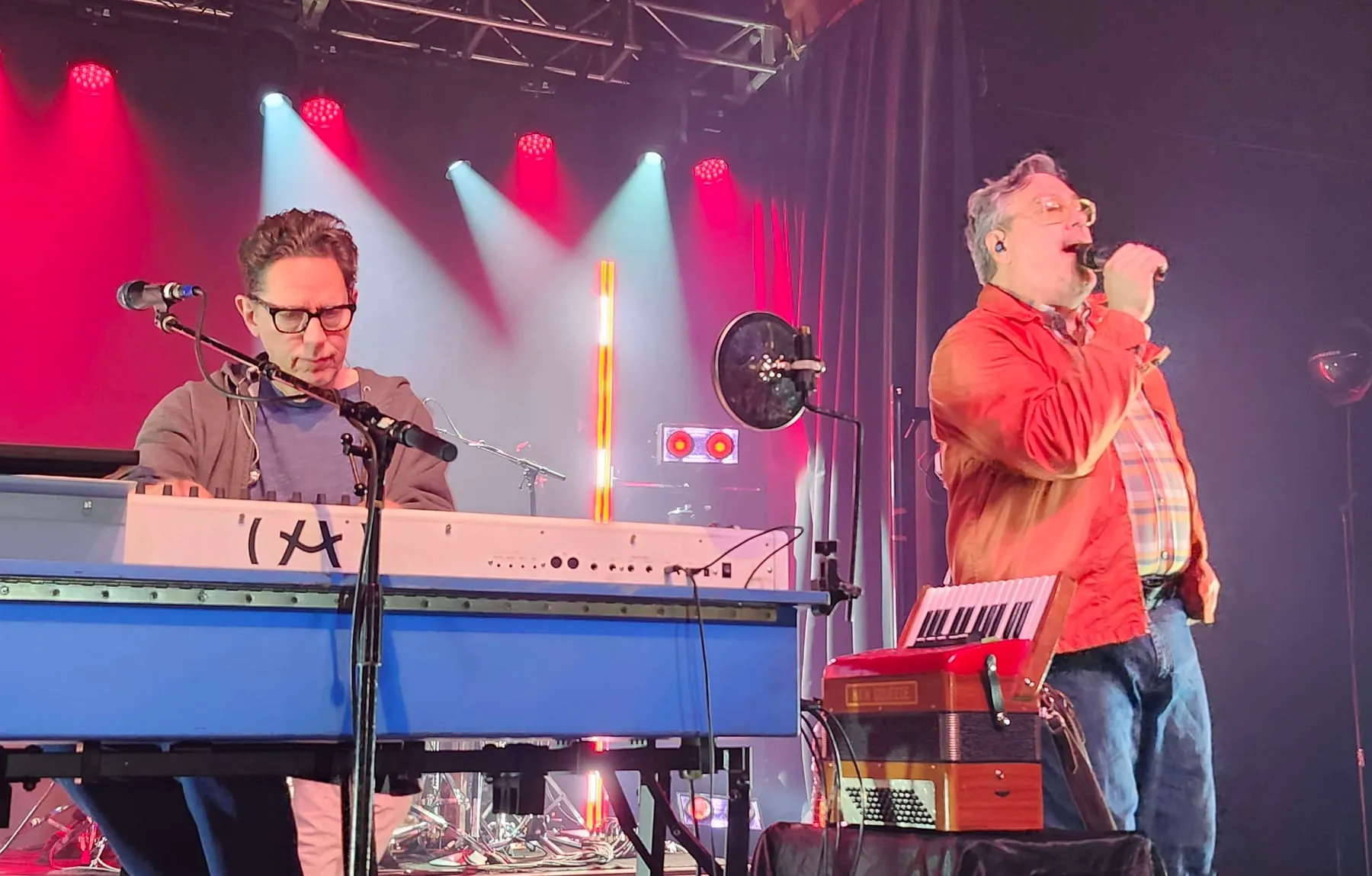 They Might Be Giants band photograph